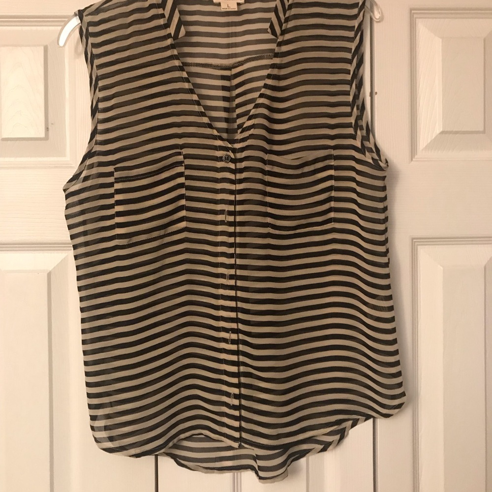 Sleeveless Striped Blouse